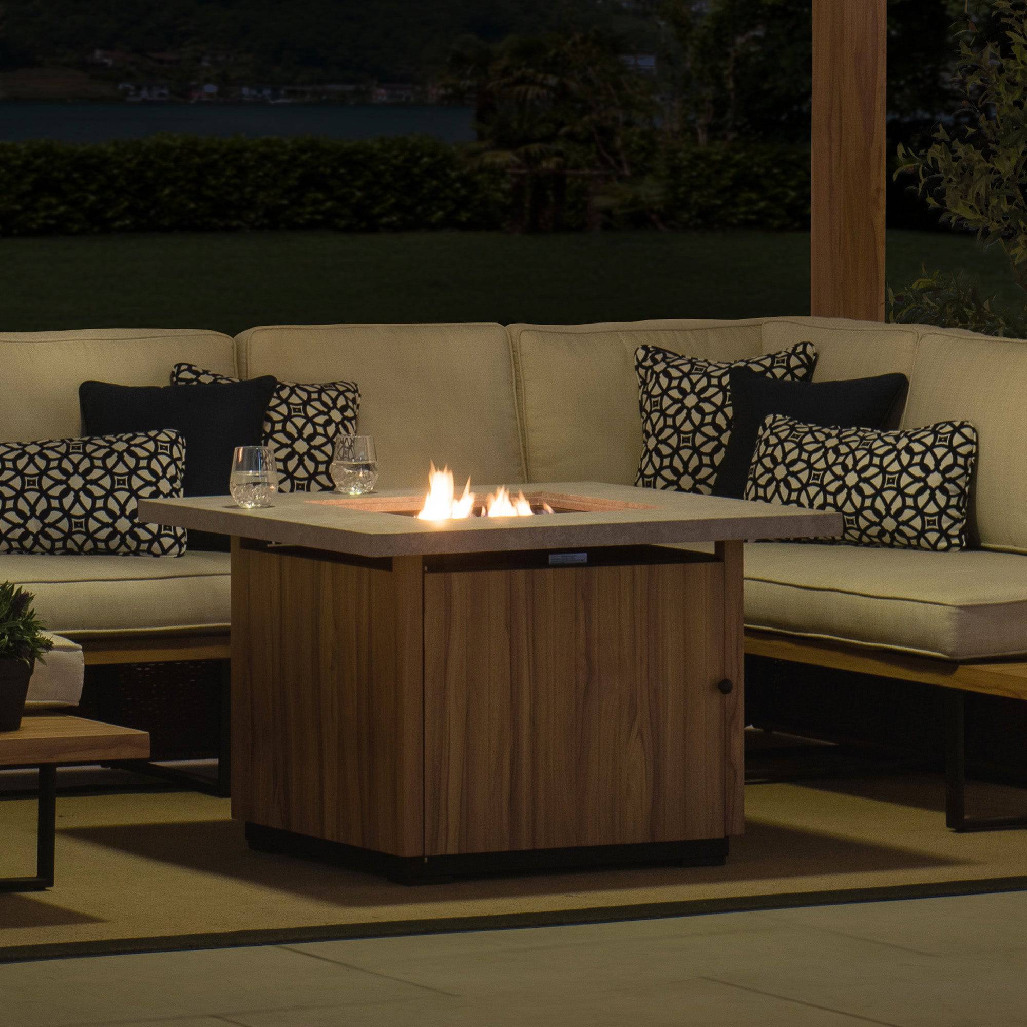 SUNJOY 38 Inch Brown Outdoor Square Steel Propane Burning Fire Pit Table with Lid and Lava Rocks