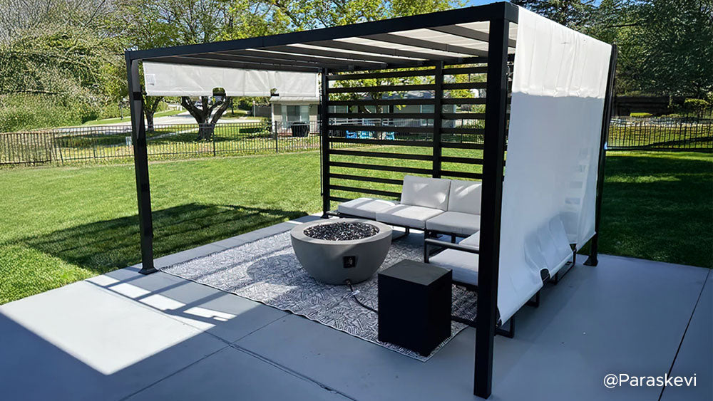 How Adjustable Canopy Pergolas Provide Shade?