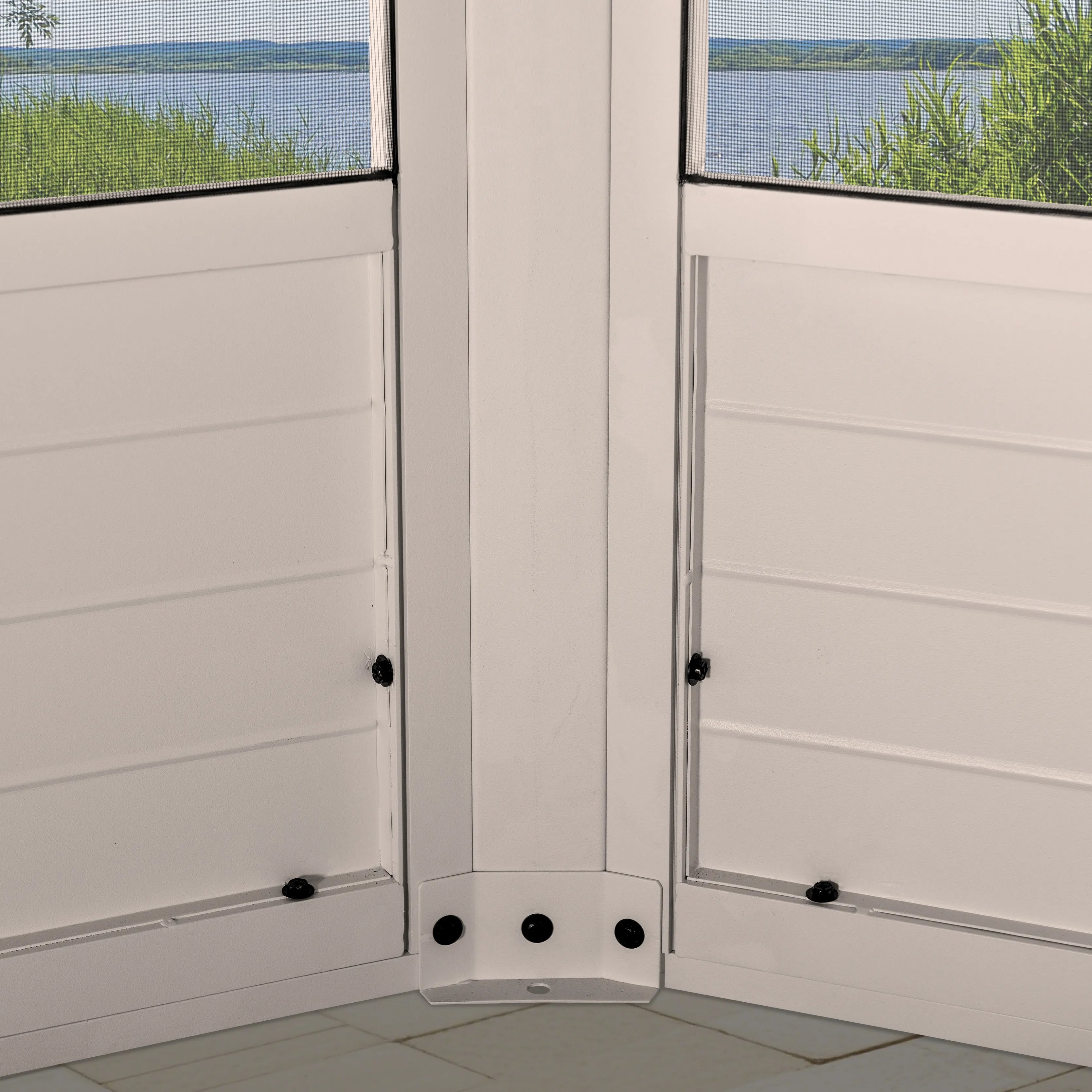 SUNJOY 12 ft. x 16 ft. Cape Blue Hardtop Screenhouse - White/Tan