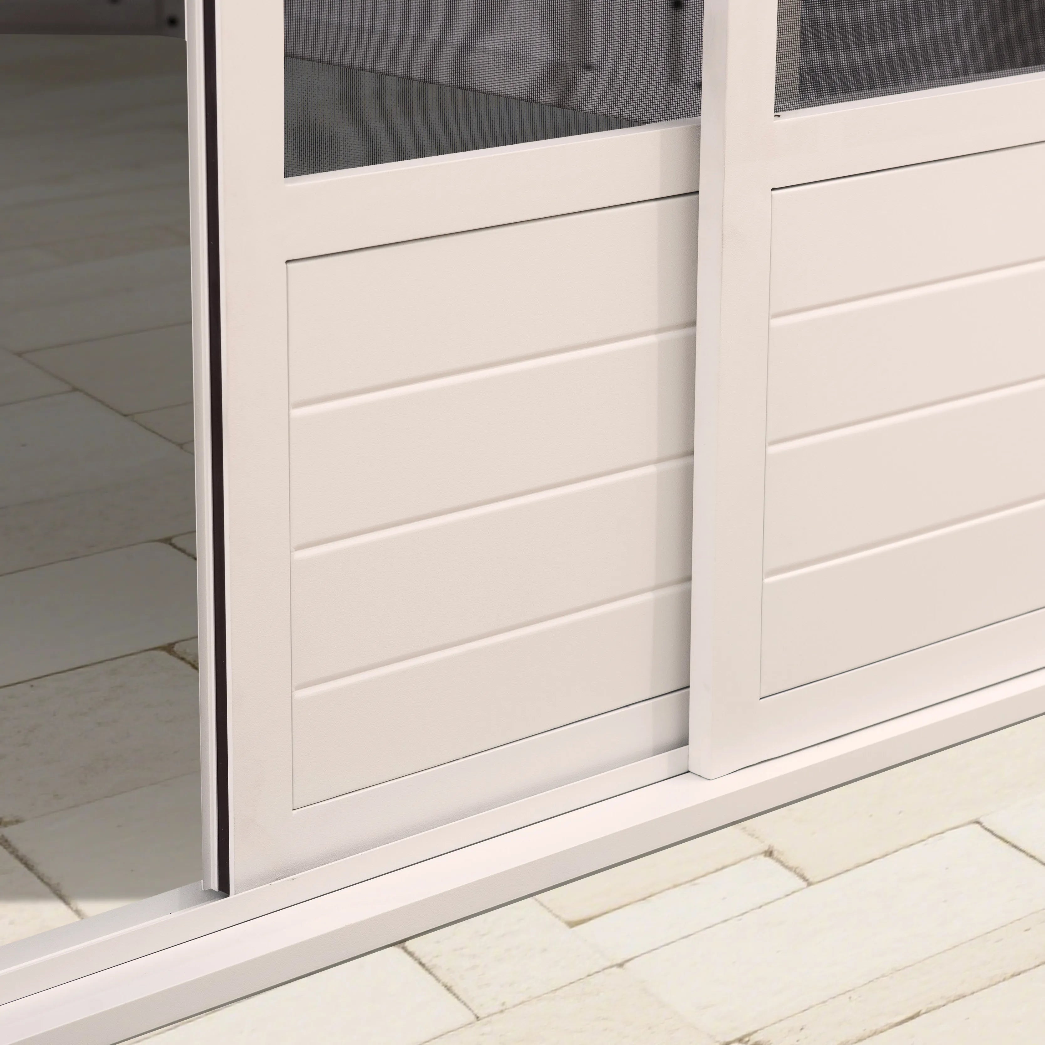 SUNJOY 12 ft. x 16 ft. Cape Blue Hardtop Screenhouse - White/Tan