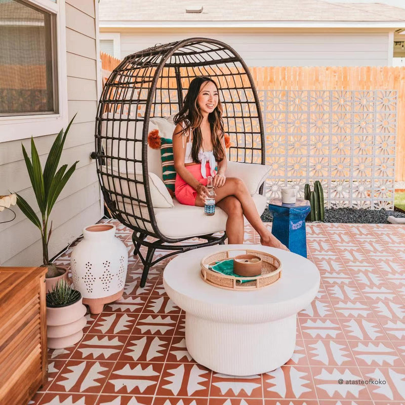 Sunjoy Outdoor Patio Metal Wicker Swivel Egg Cuddle Chair with Cushion